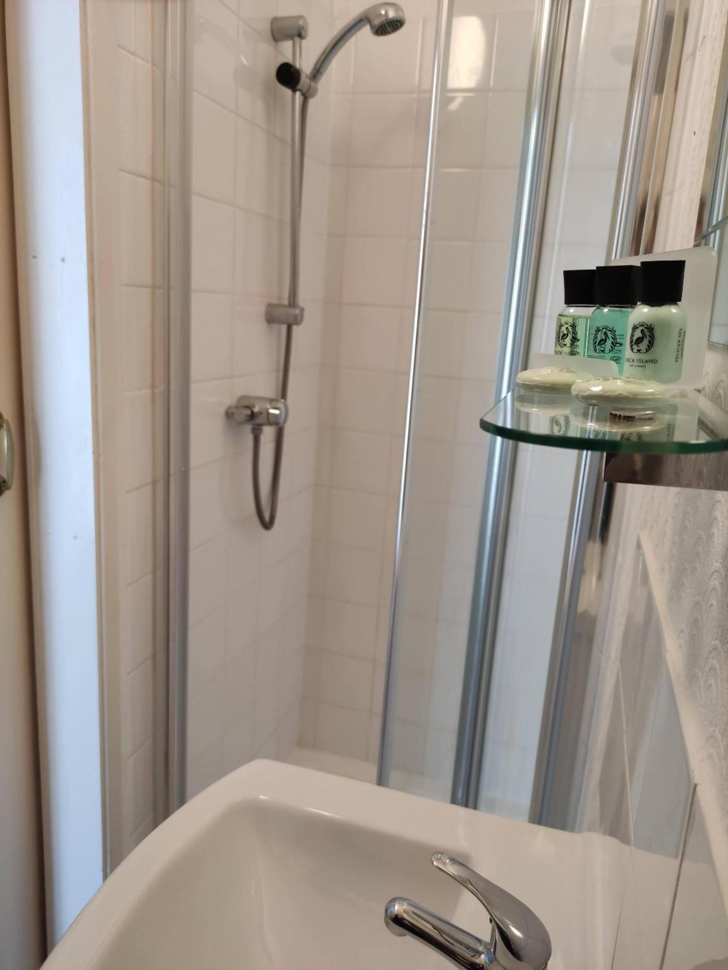 Cleve Court Hotel ペイントン 部屋 写真