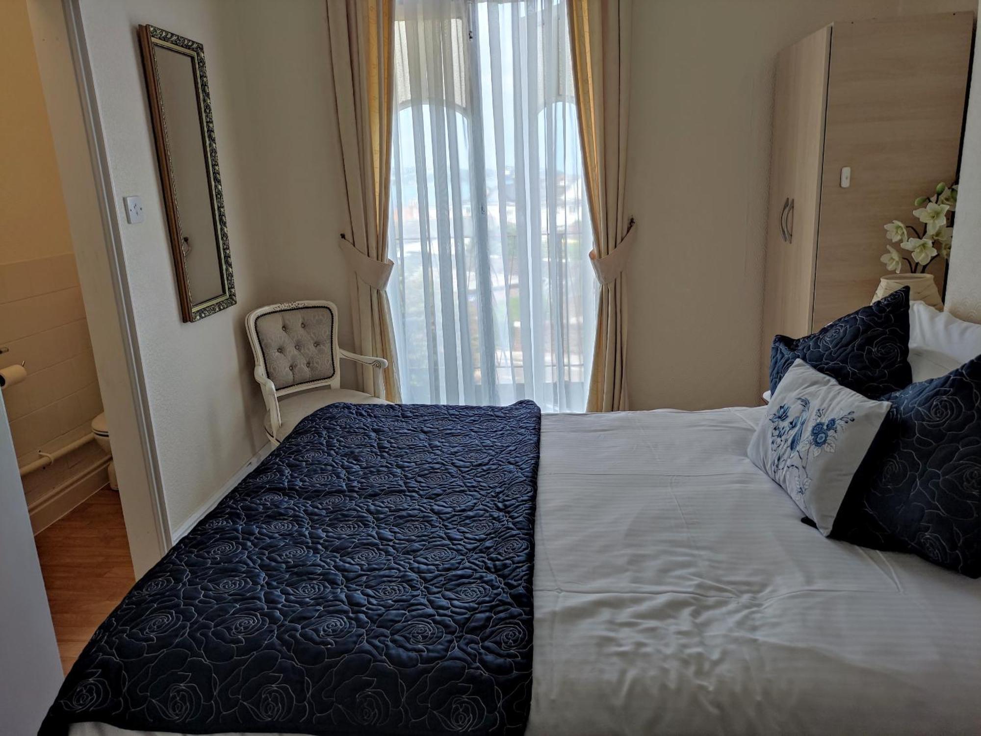 Cleve Court Hotel ペイントン 部屋 写真